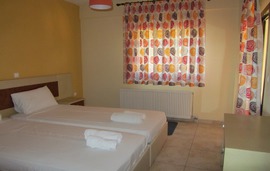 moonbeam hotel pefkari 2plus2 bed apartment 3